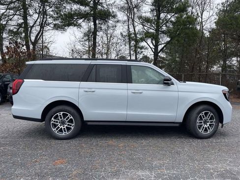 New 2026 Ford Expedition Max Active image 2