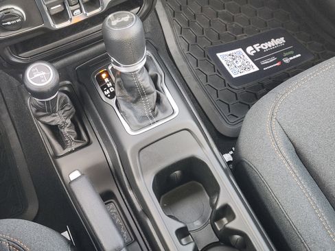 New 2026 Jeep Wrangler Unlimited Sport AWD/4WD image 16