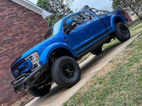 Used 2021 Ford F250 Lariat w/ Lariat Ultimate Package image 4