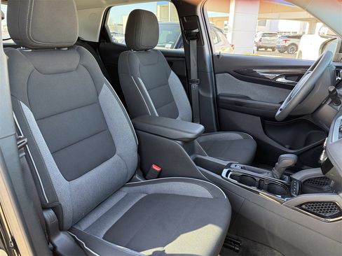 Certified 2025 Chevrolet TrailBlazer LT image 21