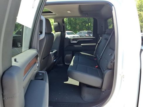 New 2026 GMC Sierra 3500 Denali w/ Denali Reserve Package AWD/4WD image 11
