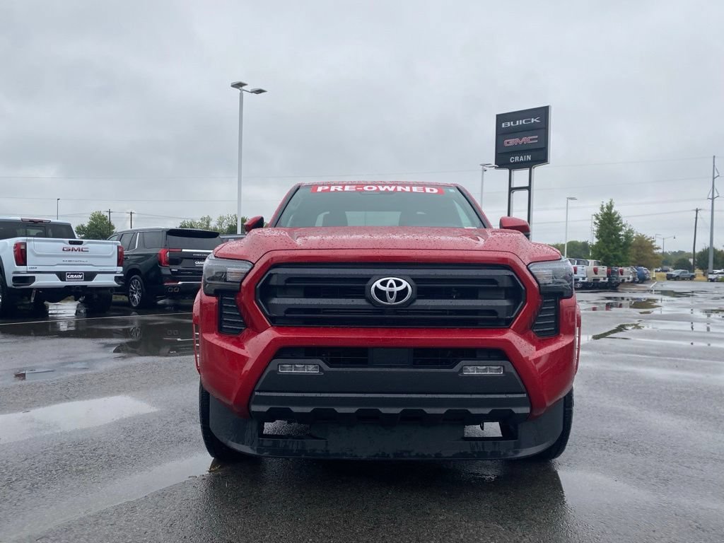 Used 2025 Toyota Tacoma SR5 RWD image 2