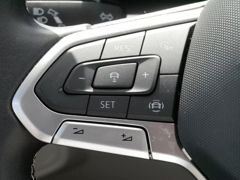 Certified 2022 Volkswagen Atlas SE w/ Panoramic Sunroof Package FWD image 25