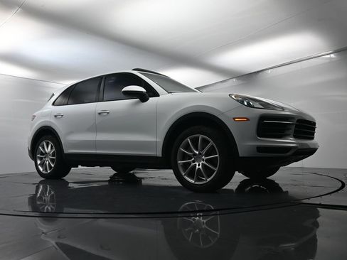 Used 2021 Porsche Cayenne image 51