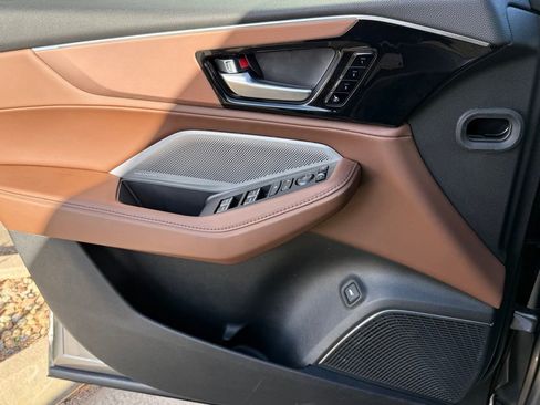 Used 2025 Acura MDX w/ Technology Package image 34