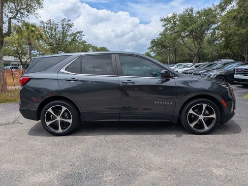 Used 2023 Chevrolet Equinox LT FWD image 3