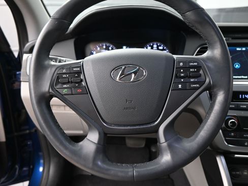 Used 2016 Hyundai Sonata Limited w/ Option Group 04 image 11