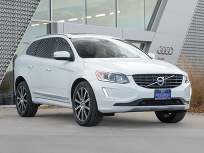 Used 2017 Volvo XC60 T6 Inscription w/ Climate Package