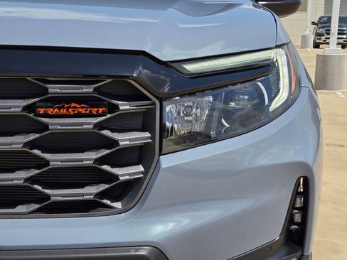 Used 2025 Honda Ridgeline TrailSport image 31