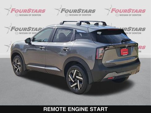 New 2026 Nissan Kicks SV image 7