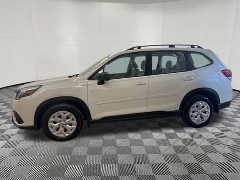 Used 2022 Subaru Forester image 5