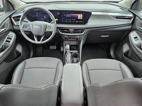 Used 2025 Buick Encore GX Preferred FWD image 17
