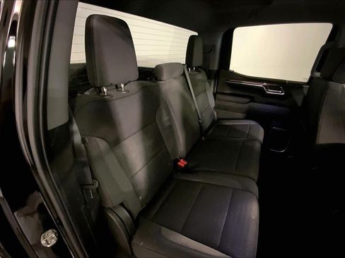 Used 2023 Chevrolet Silverado 1500 LT AWD/4WD image 23