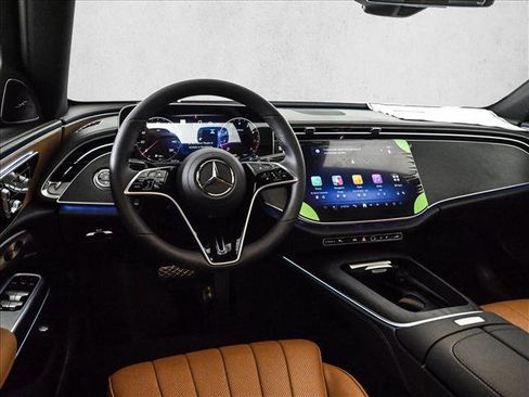 New 2026 Mercedes-Benz E 350 4MATIC Sedan image 20