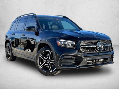 Used 2024 Mercedes-Benz GLB 250 image 12