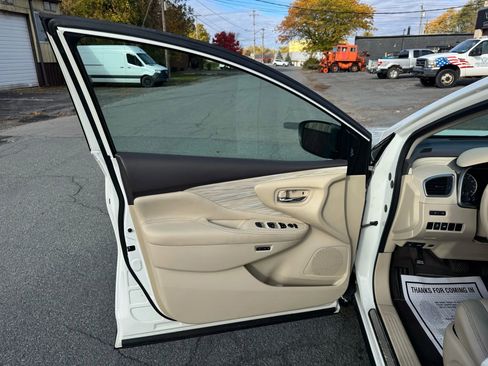 Used 2017 Nissan Murano SL w/ SL Technology Package image 14