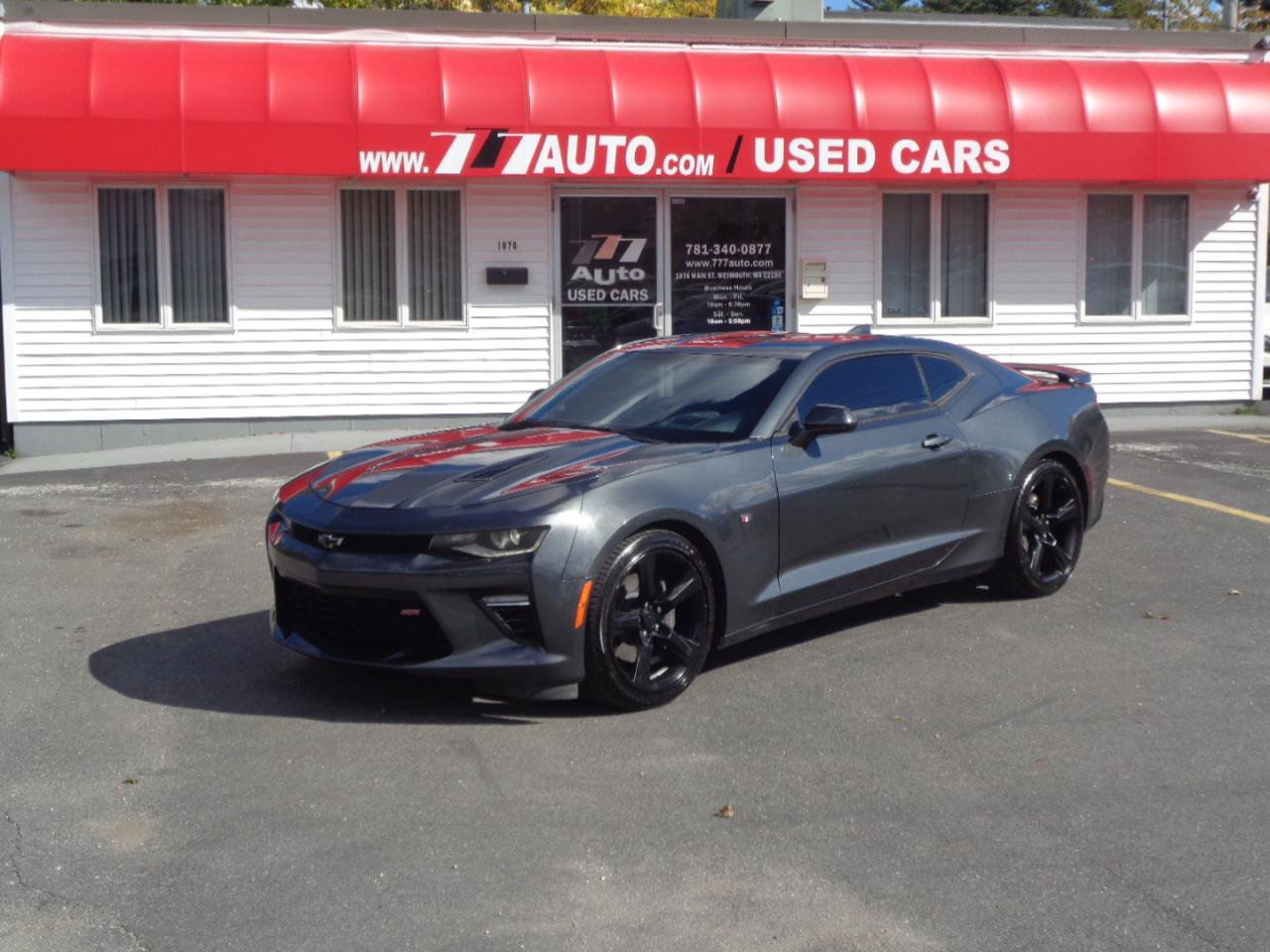 Used 2018 Chevrolet Camaro SS RWD image 10