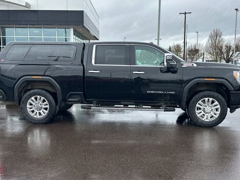 Used 2022 GMC Sierra 2500 Denali w/ Technology Package image 3