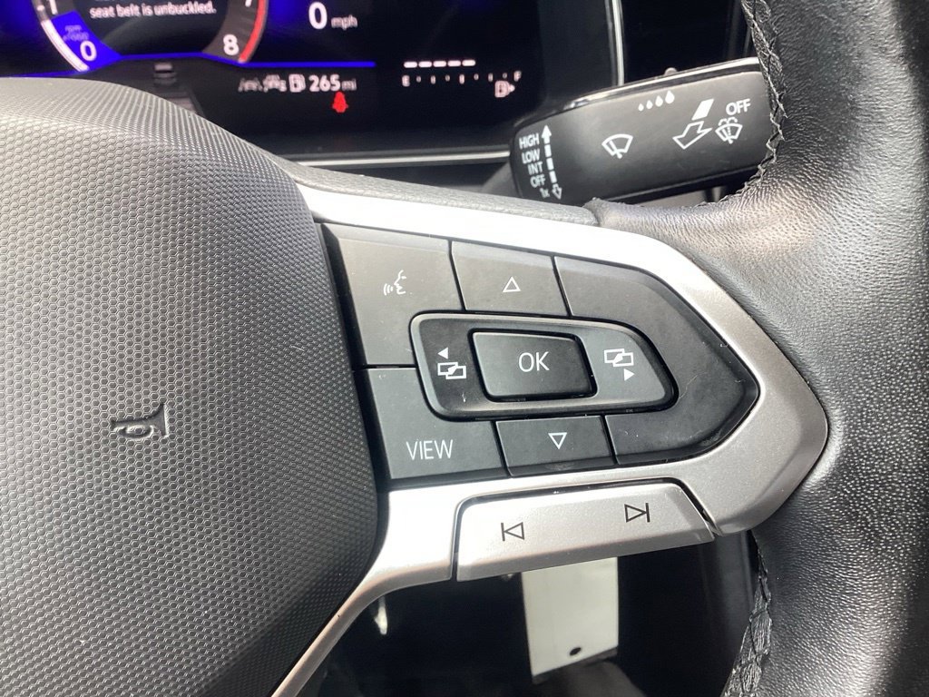 Used 2025 Volkswagen Jetta Sport FWD image 18