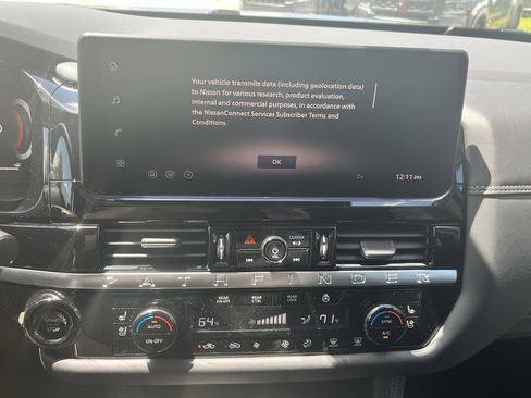 New 2026 Nissan Pathfinder Platinum AWD/4WD image 9