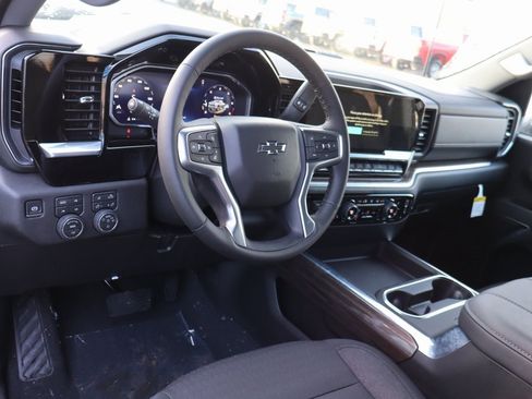 New 2026 Chevrolet Silverado 2500 LT w/ Trail Boss Package image 6