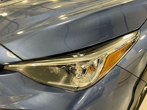 Used 2024 Subaru Crosstrek 2.0i Premium image 7