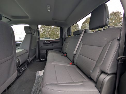 New 2026 Chevrolet Silverado 1500 LT image 27