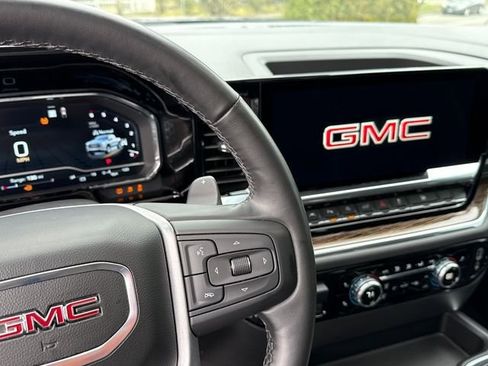 Used 2023 GMC Sierra 1500 Elevation w/ Elevation Premium Package image 32