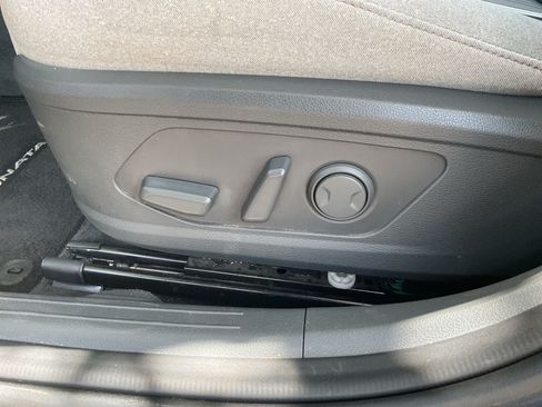 Used 2021 Hyundai Sonata SEL FWD image 12