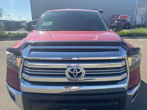 Used 2016 Toyota Tundra SR5 w/ SR5 Upgrade Package image 4