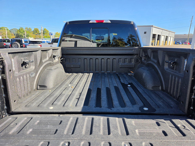 Used 2018 Ford F150 XLT w/ Equipment Group 302A Luxury AWD/4WD image 6