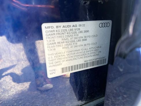 Used 2023 Audi Q3 2.0T Premium Plus w/ Premium Plus Package AWD/4WD image 32