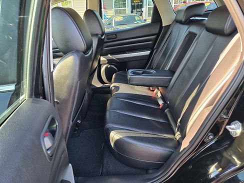 Used 2011 MAZDA CX-7 i Touring FWD image 29