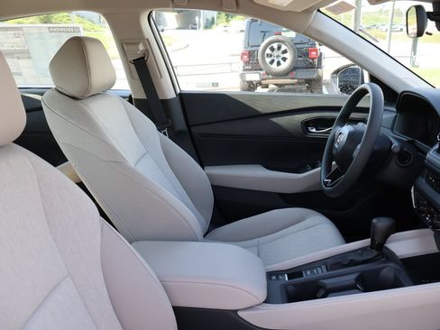 New 2026 Honda Accord LX image 8