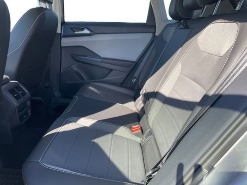 New 2024 Volkswagen Taos SE image 13