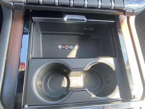 Certified 2026 GMC Yukon Denali w/ Sun & Power Step Package image 25