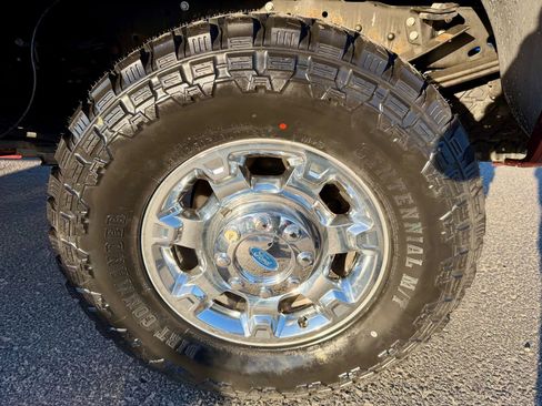 Used 2016 Ford F350 XLT w/ XLT Premium Package image 19