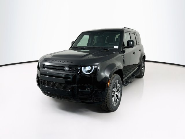 New 2026 Land Rover Defender 110 X-Dynamic SE AWD/4WD image 1
