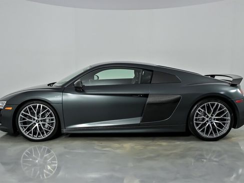 Used 2017 Audi R8 V10 plus AWD/4WD image 8