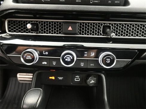 Used 2023 Honda Civic Sport image 9