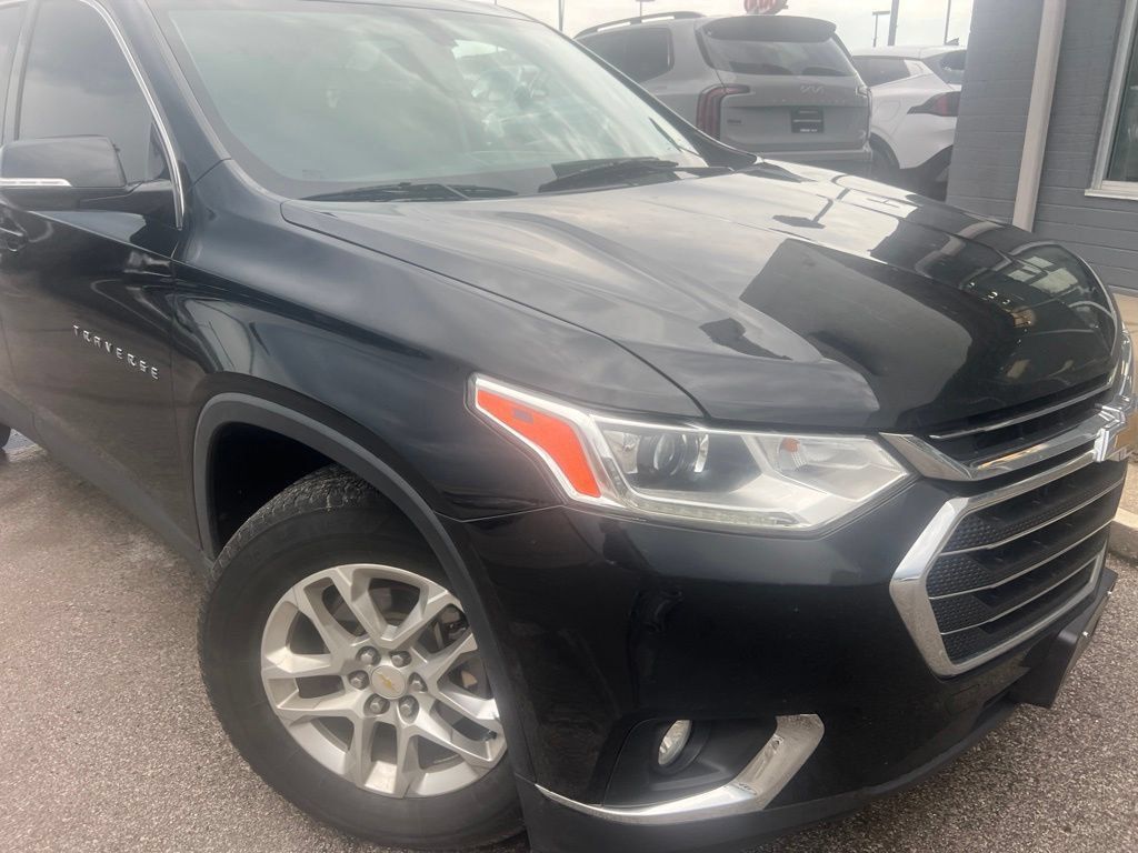 Used 2019 Chevrolet Traverse LT AWD/4WD image 4