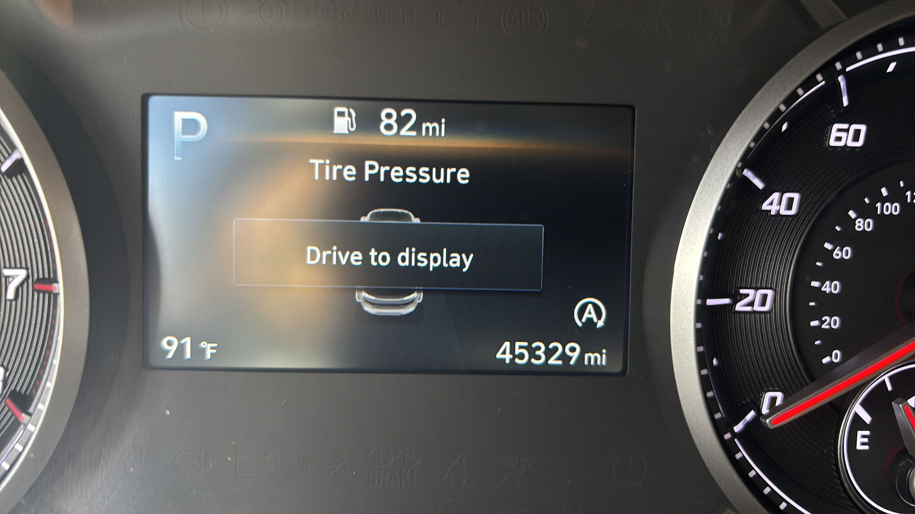 Used 2023 Hyundai Santa Fe SEL FWD image 29