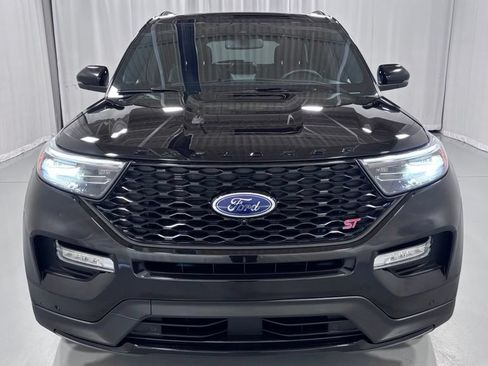 Used 2022 Ford Explorer ST w/ Equipment Group 401A AWD/4WD image 3