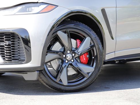 New 2026 Jaguar F-PACE SVR AWD/4WD image 2