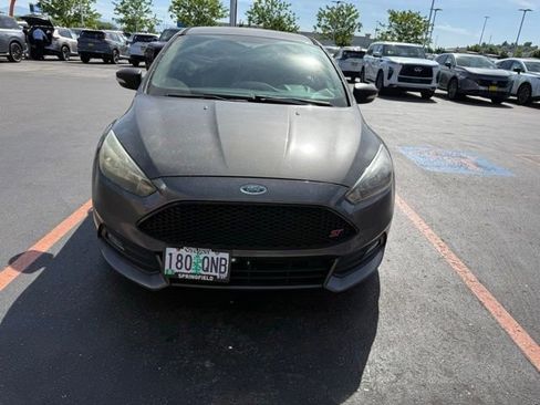 Used 2015 Ford Focus ST FWD image 2