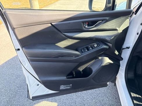 Used 2023 Subaru Ascent Premium w/ Convenience Package image 15