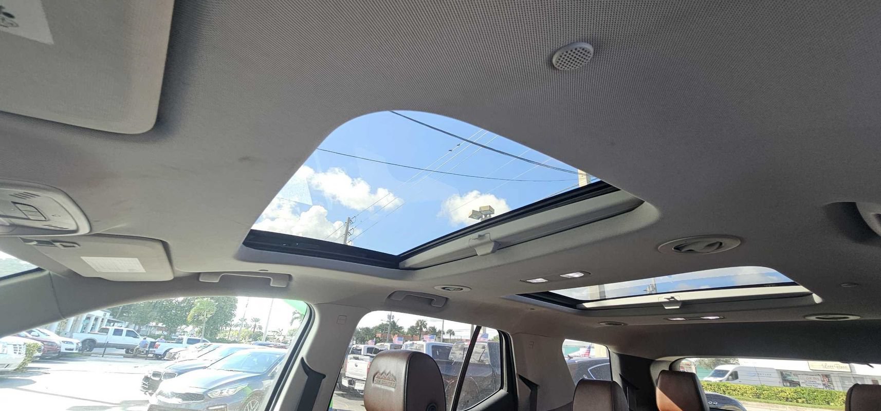 Used 2019 Chevrolet Traverse High Country AWD/4WD image 17