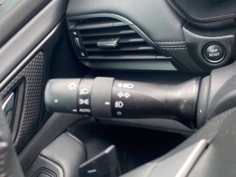 Used 2024 Subaru Outback Premium w/ Popular Package #1A image 21