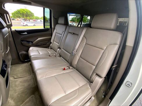 Used 2015 GMC Yukon XL SLT w/ Open Road Package image 21