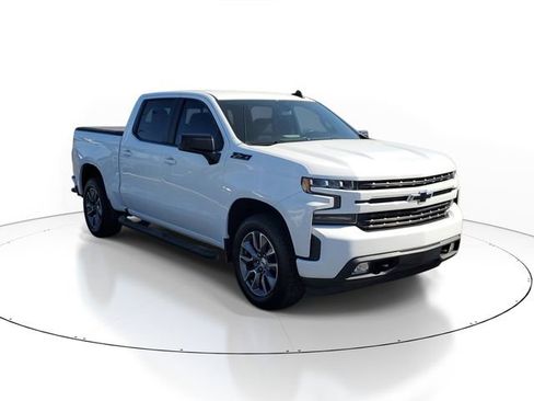 Used 2019 Chevrolet Silverado 1500 RST AWD/4WD image 2